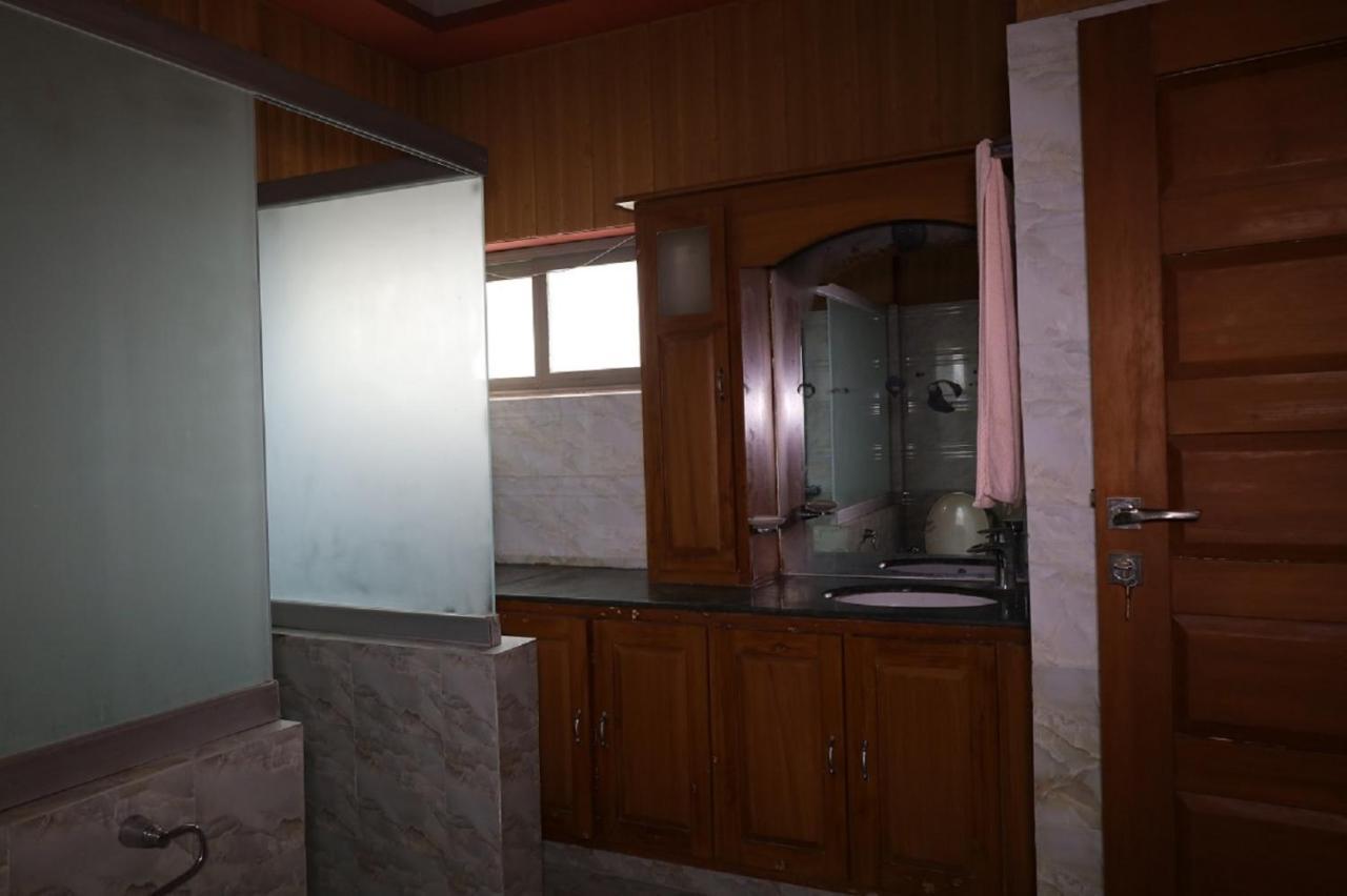 Cliff Top View Guest House Mirpur Екстериор снимка